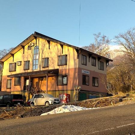 Guesthouse Aozora Blue Sky Myoko Buitenkant foto
